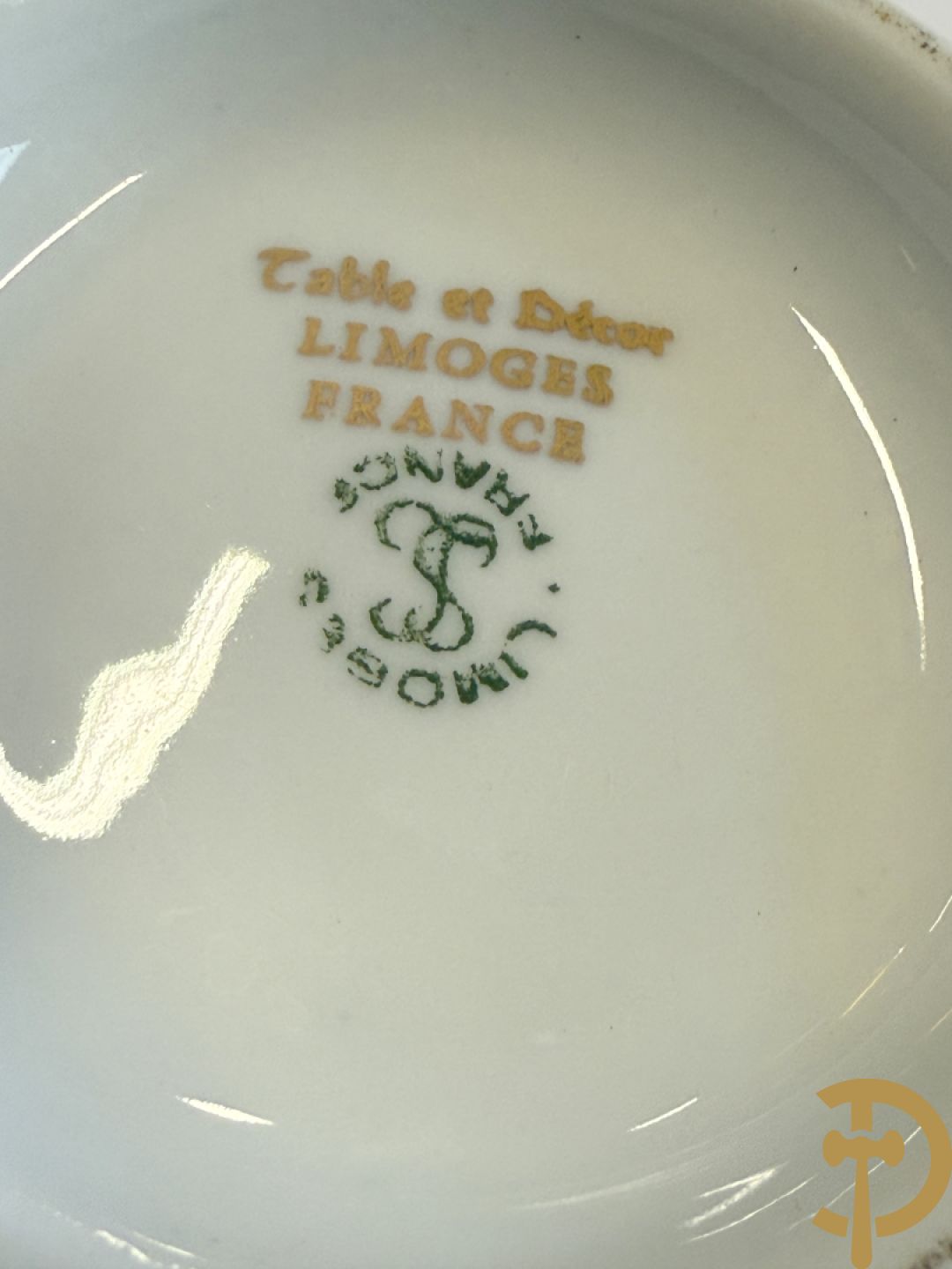 Wit porseleinen servies met vergulde rand, Eschenbach Germany + porseleinen servies met blauwe rand, Winterling Kirchenlamitz Bavaria