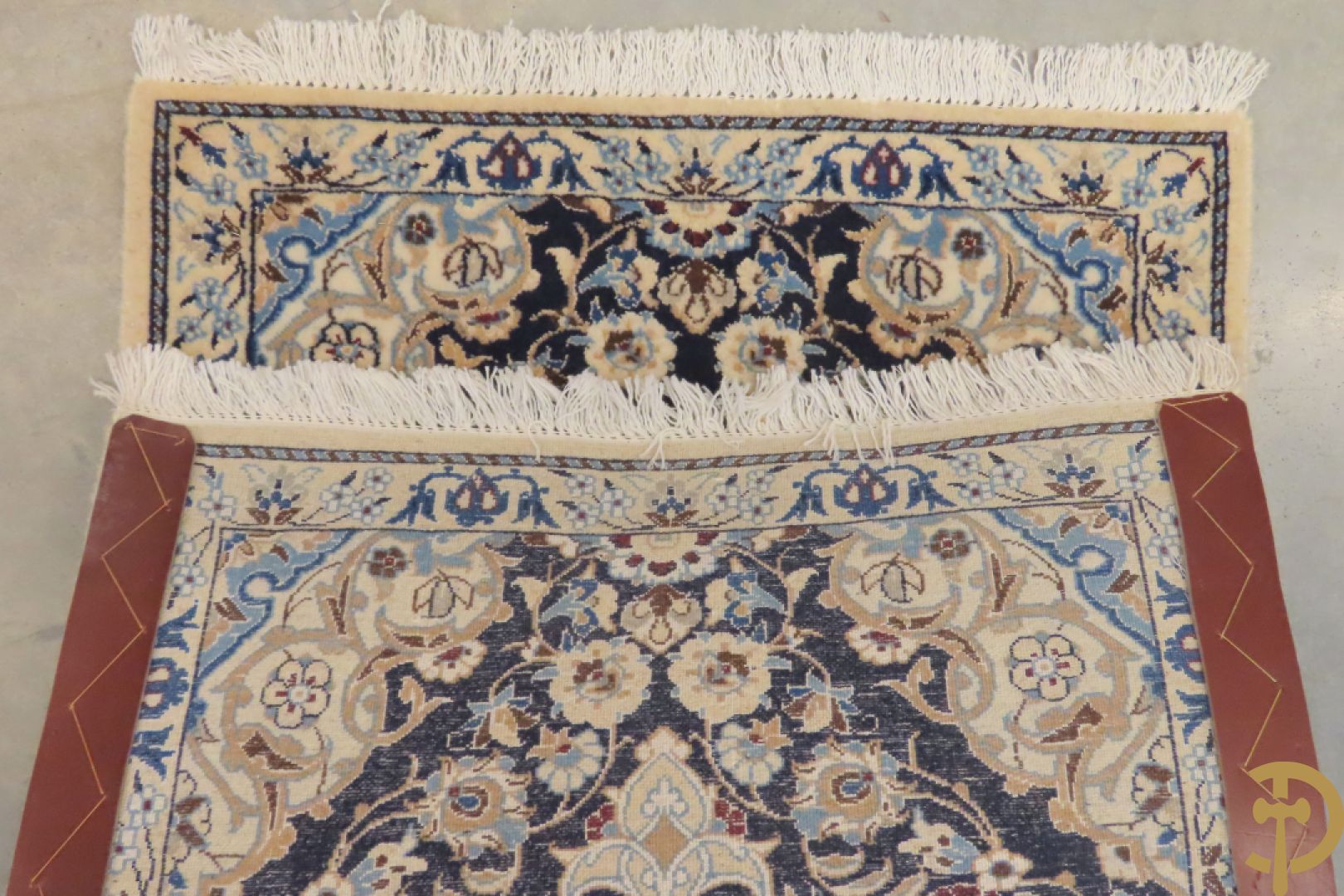 Twee oosterse handgeknoopte tapijten Nain