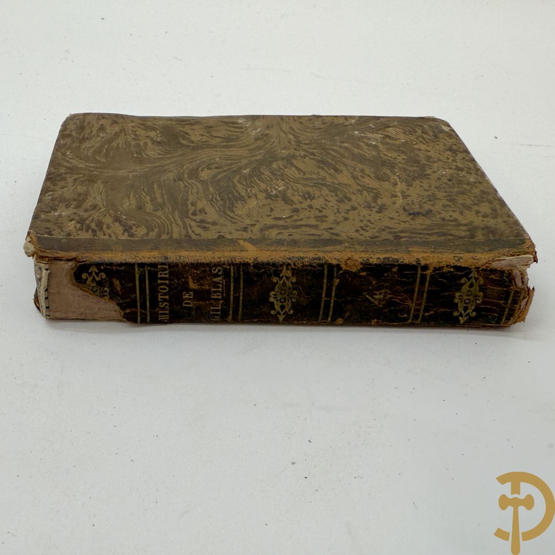 Reeks oude theologische boeken met lederen kaft 17e-18e w.o. Moralis Christiana, Missale Romanum  en Bibliorum Concordantia