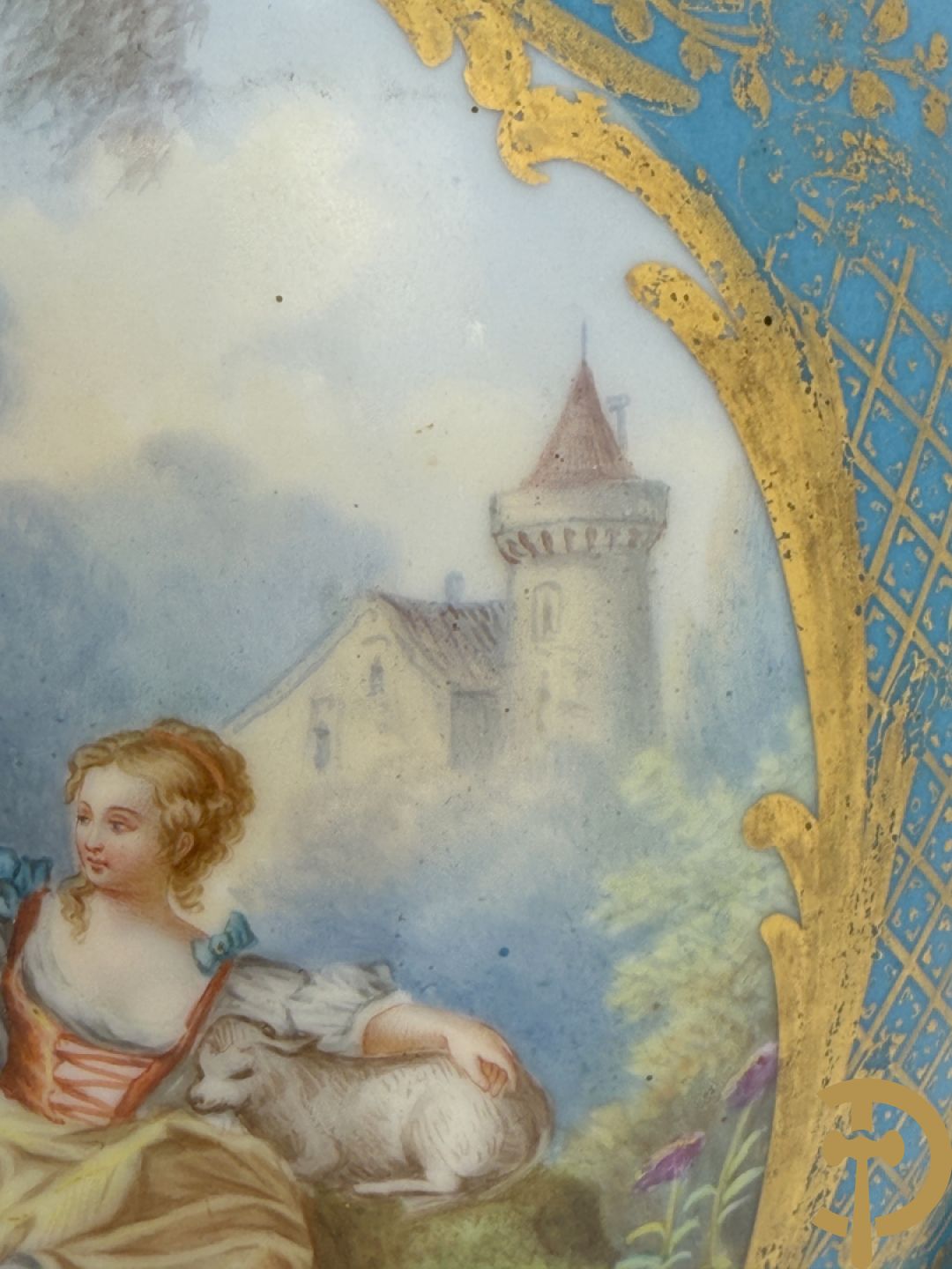 Driedelige bronzen Franse garnituur bezet met cupido