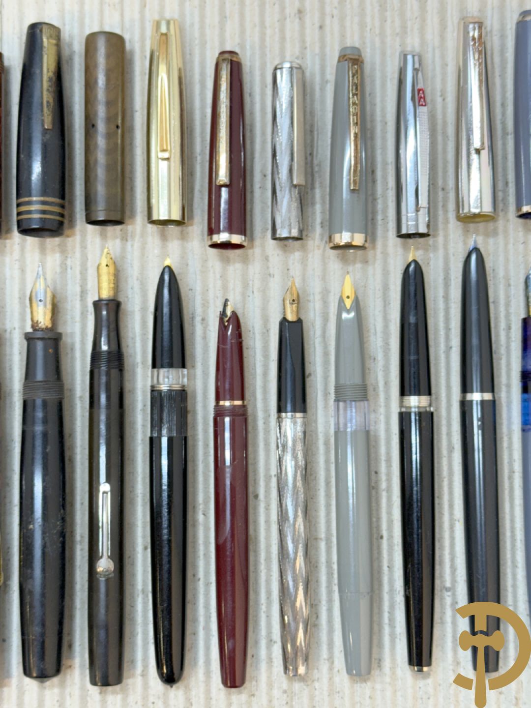 Vijftien oude vulpennen w.o. 5 uit de jaren 