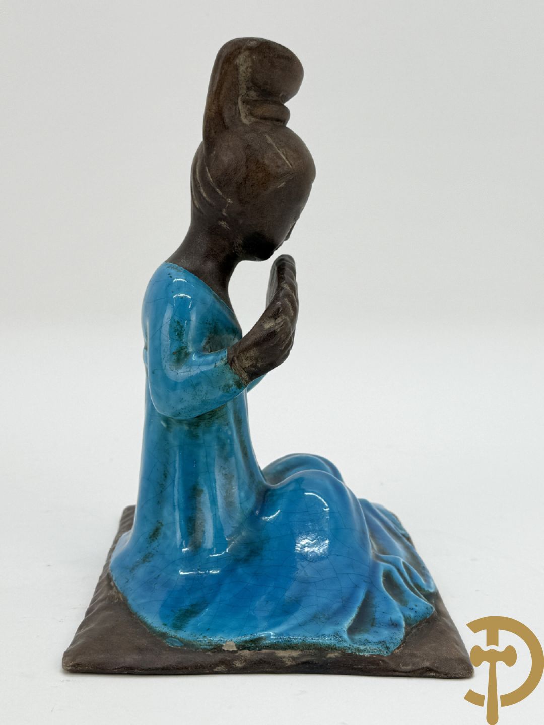 Vier beeldjes met Chinoiseriedecor