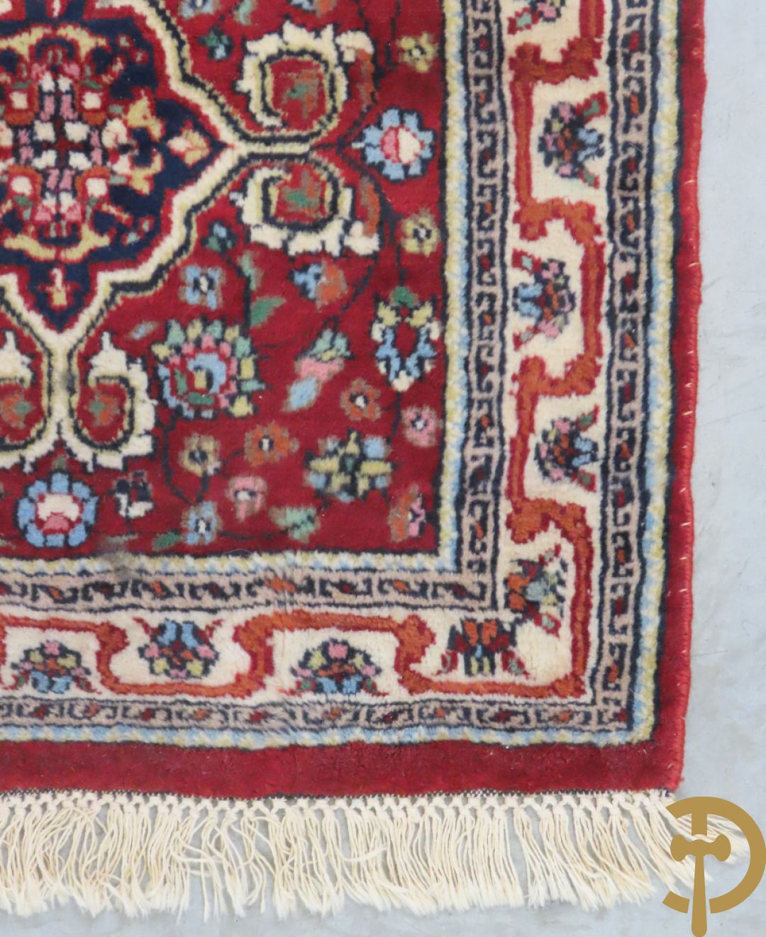 Zes oosterse handgeknoopte tapijten w.o. 2 Bouchara, Hamadan en 2 voettapijtjes