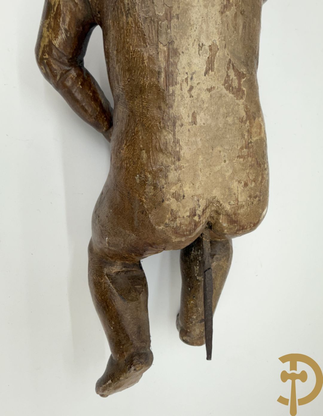 Paar houtgesculpteerde en gepolychromeerde cupido