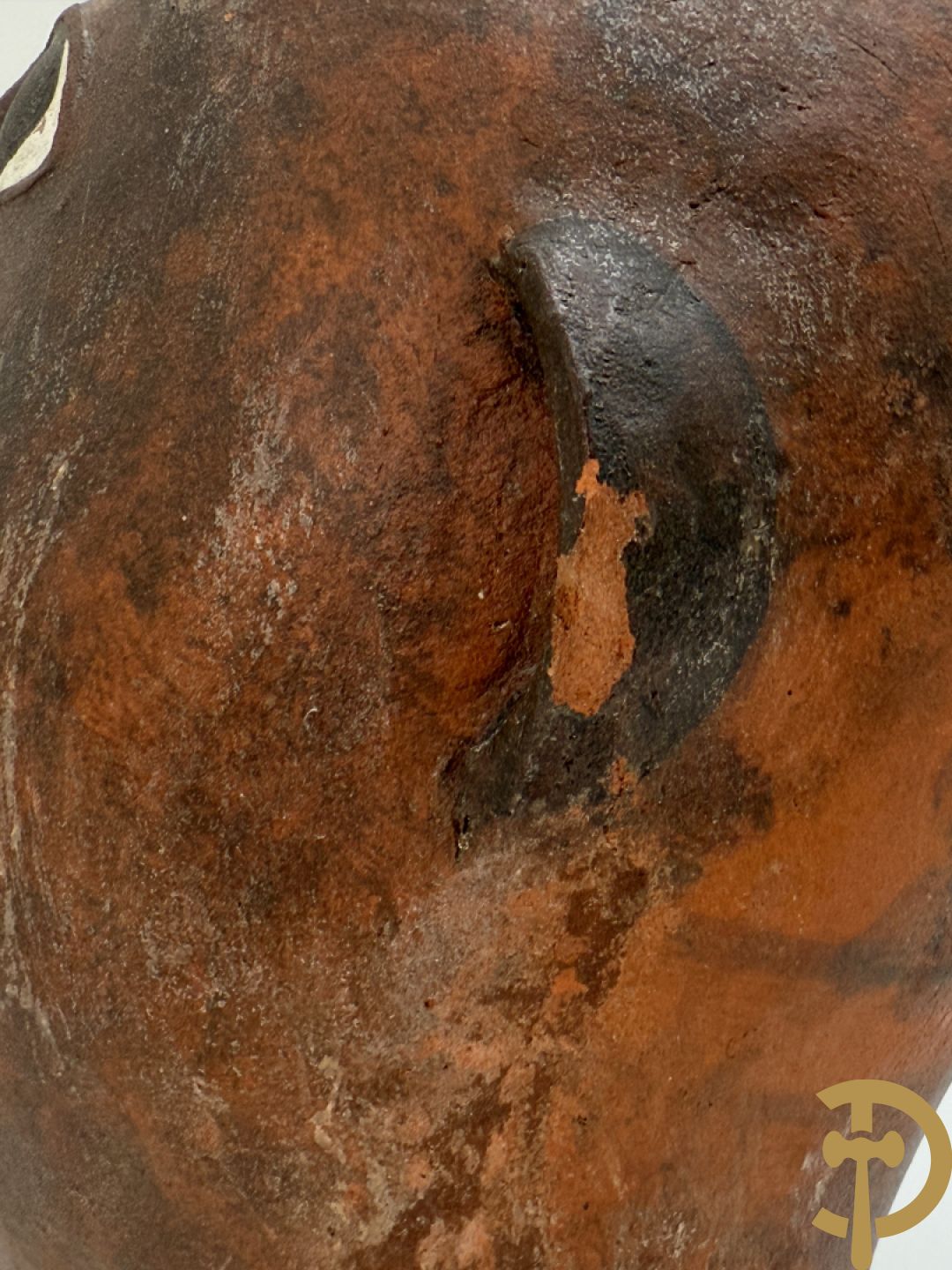 CALUWIER Carlos gestempeld binnenin, paar keramieken hoofden + Handbeschilderde ovale schotel van Caluwier Carlos