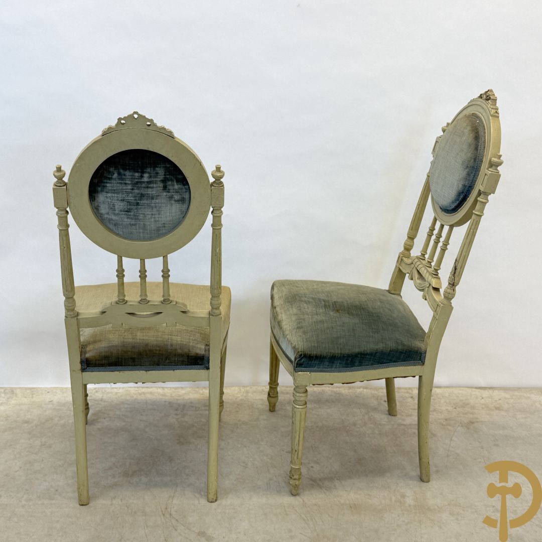 Louis XVI salonensemble bestaande uit canapé, 2 armzetels, 2 stoelen en salontafel