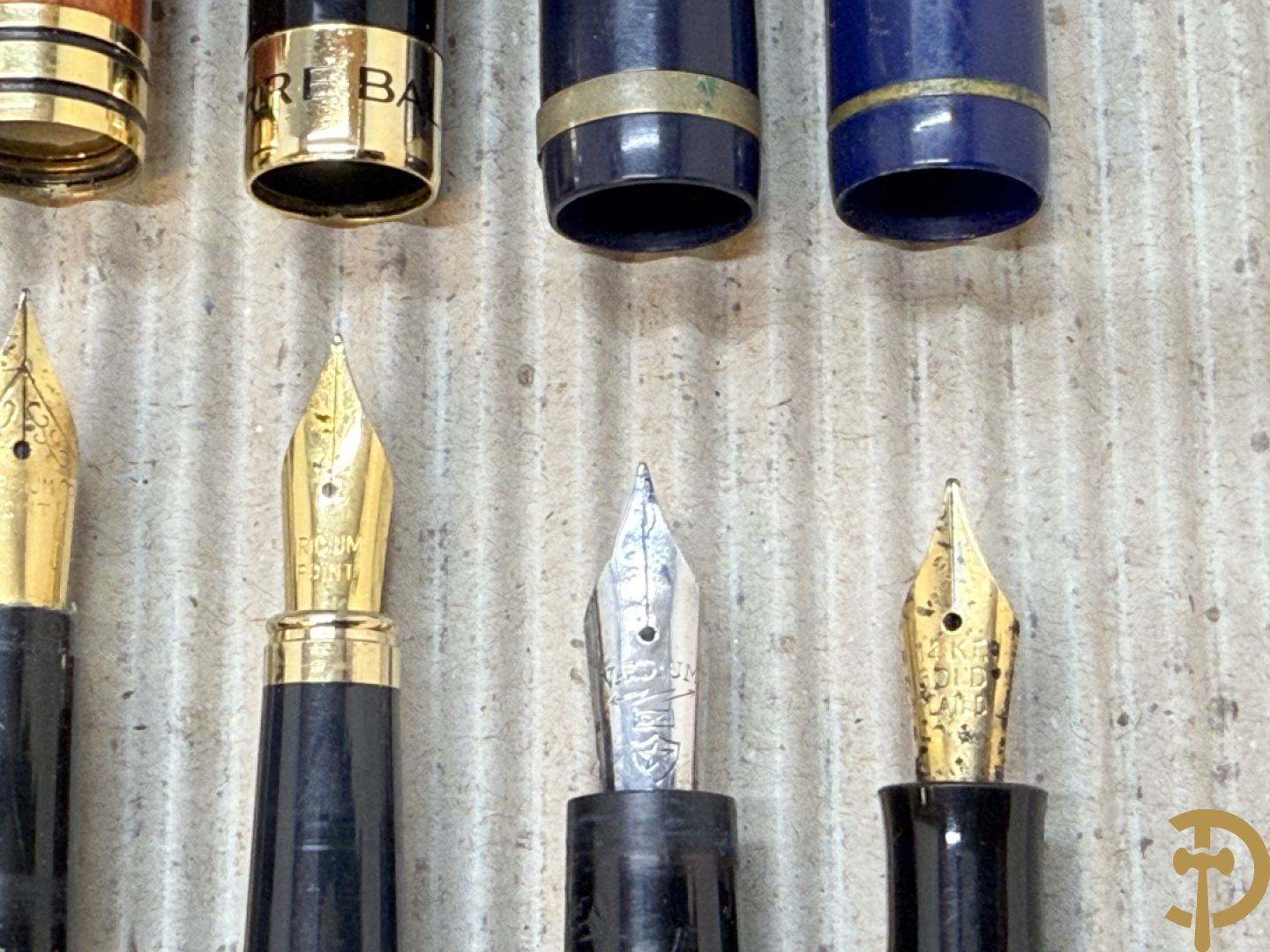 Vijftien oude vulpennen w.o. 5 uit de jaren 