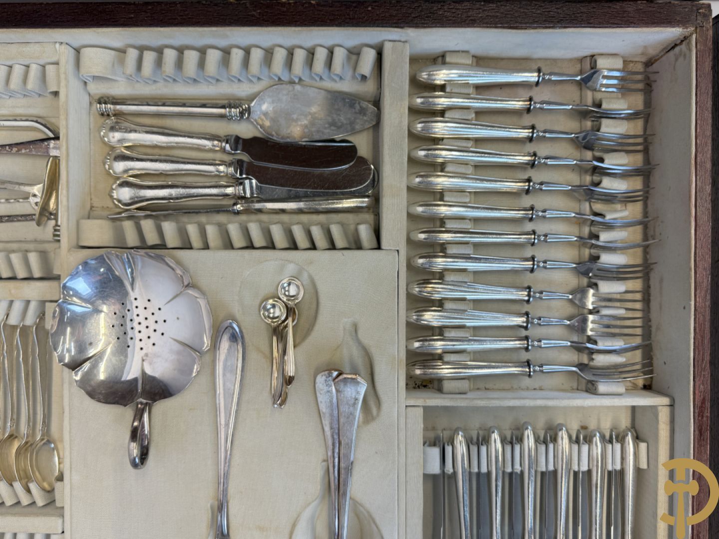 Art deco verzilverd bestek in koffer