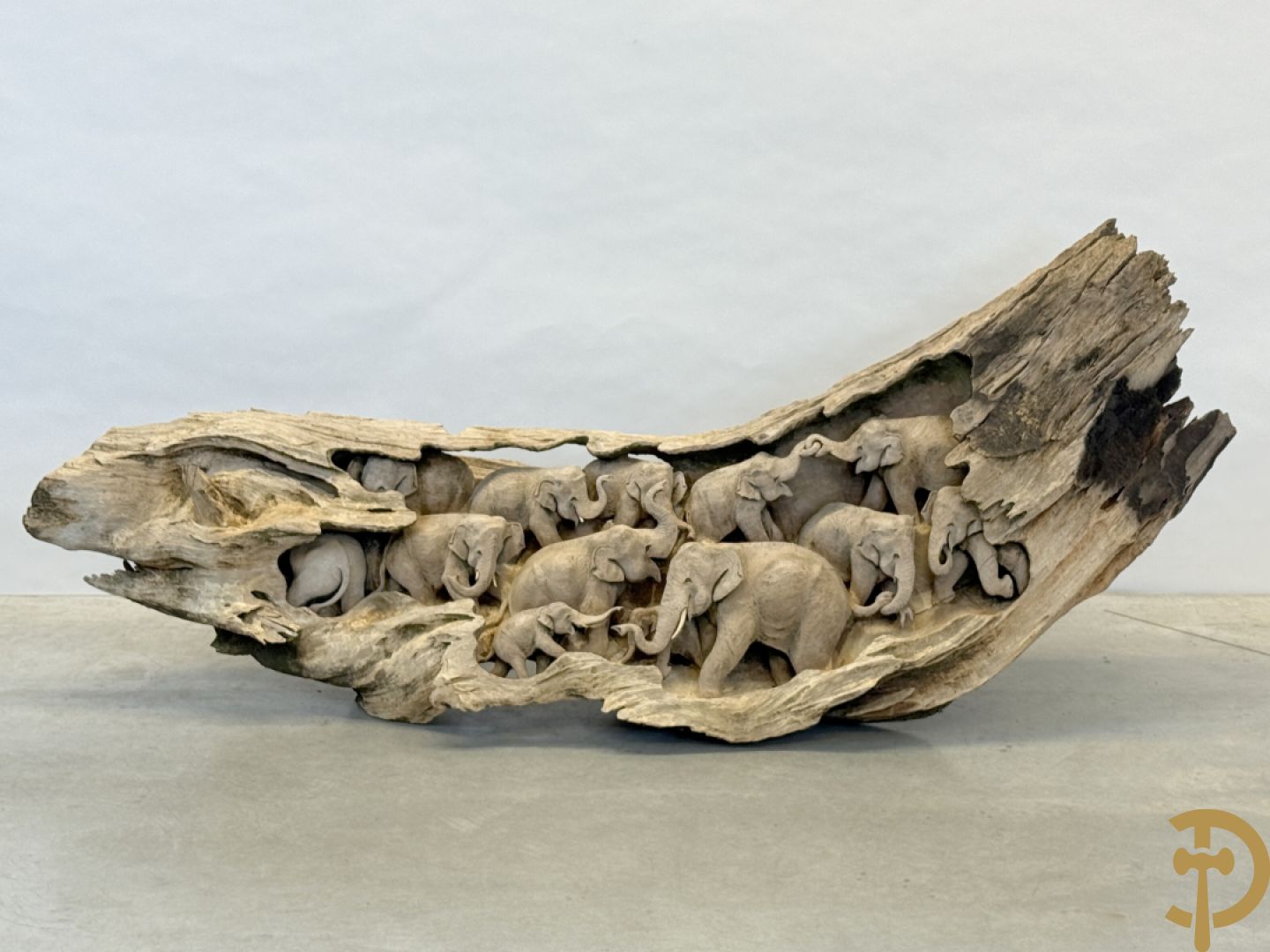 Teakhouten Aziatische sculptuur van groep olifanten