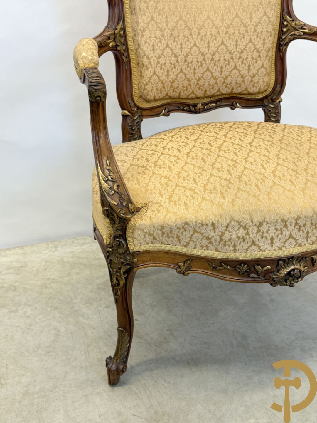 Notelaren Louis XV canapé en 2 armzetels met rocailles