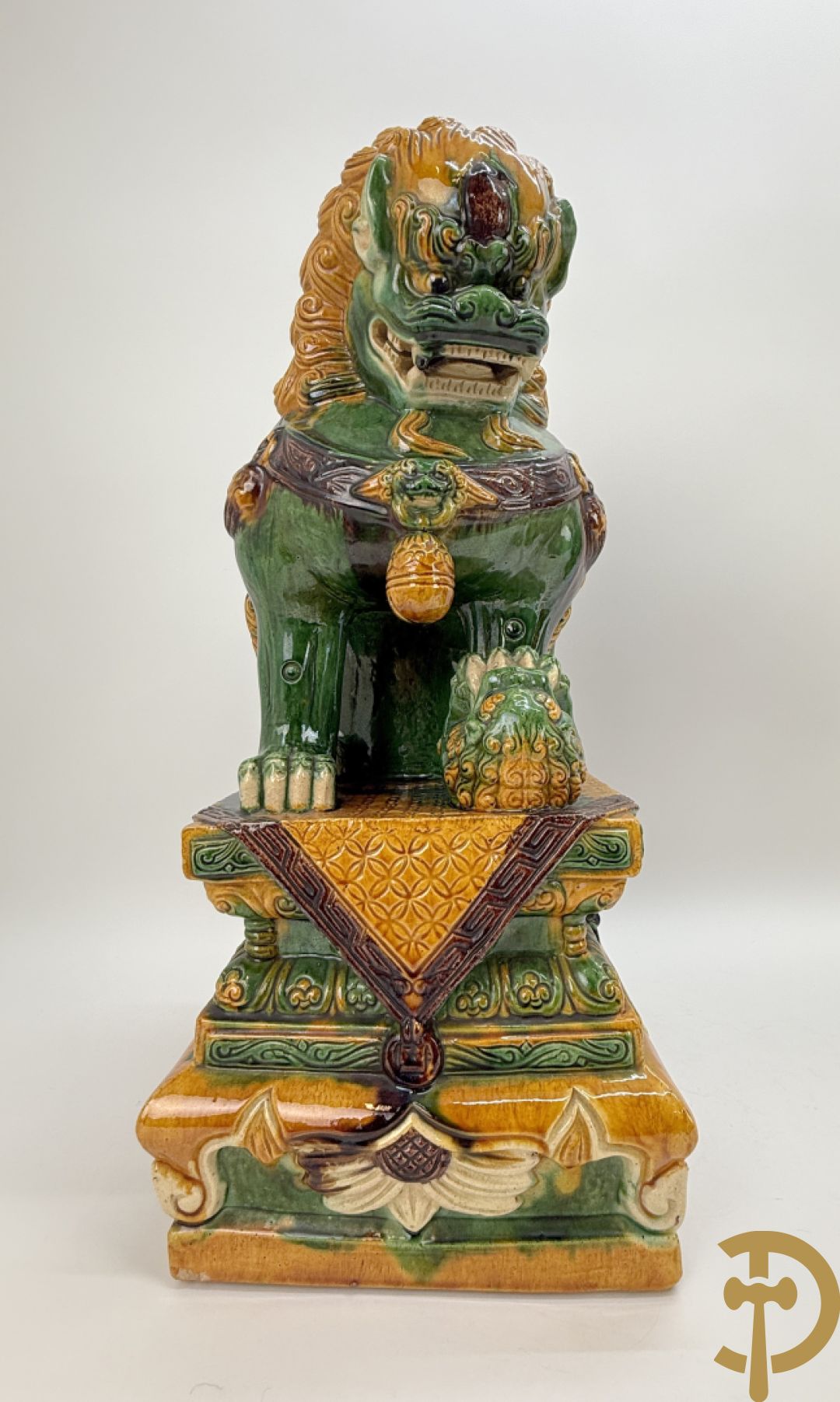 Paar Aziatische geglazuurde Aziatische fo-honden