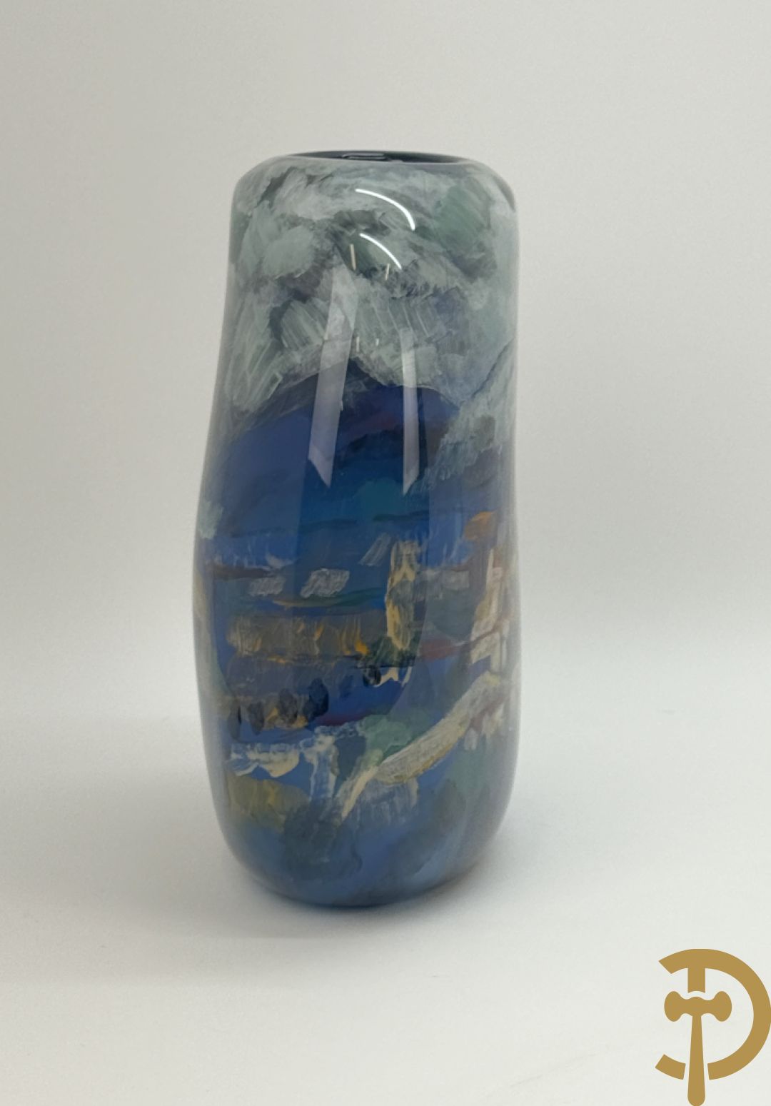 Ongetekend kleurrijke modernistische glaspasta vaas met impressionistisch landschapsdecor