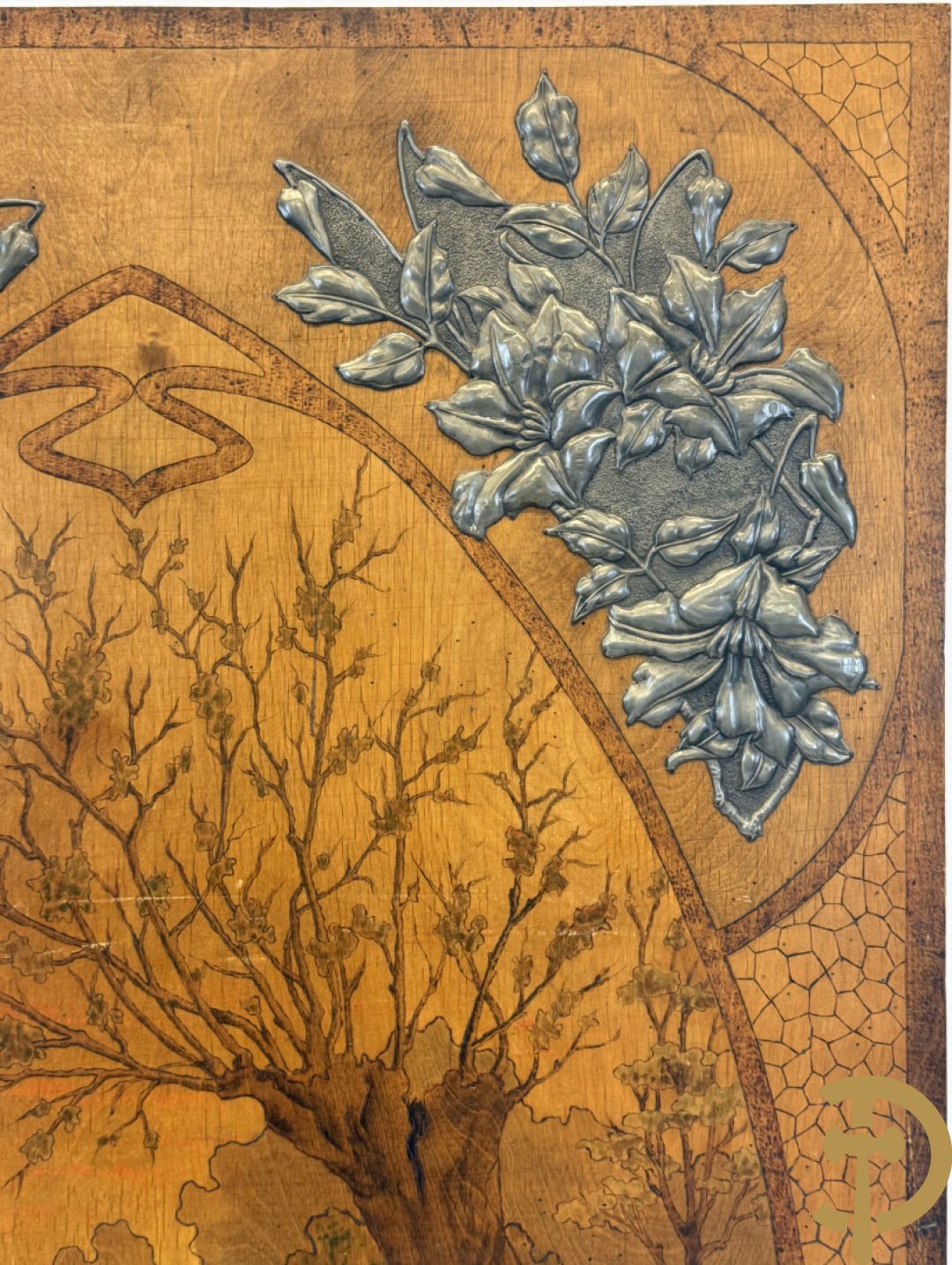 Art Nouveau paneel met pyrografie 