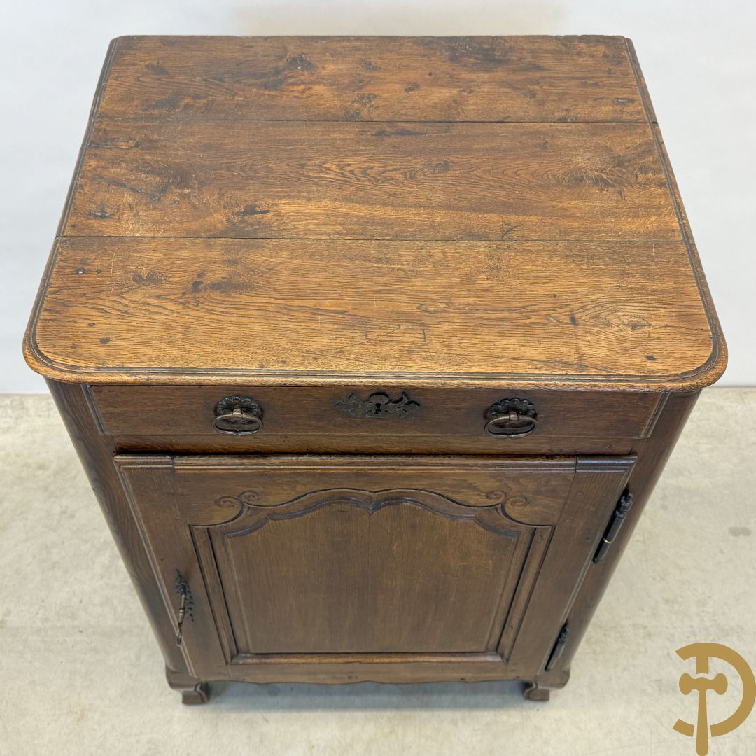 Massief eiken confiturier met deur en lade, 18e