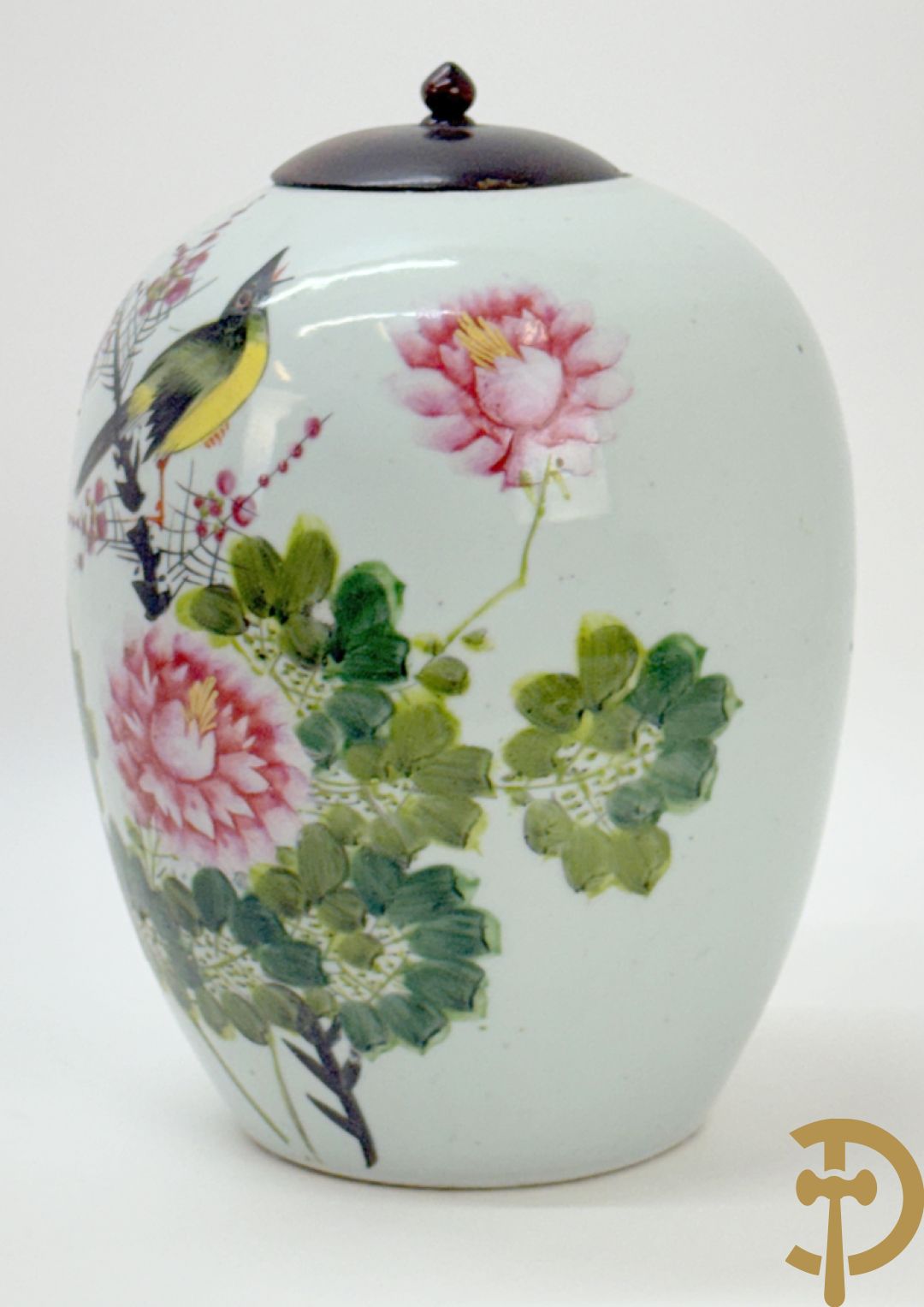 Chinese porseleinen dekselpotiche met vogel- en bloemendecor + Chinese porseleinen dekselkom met bloemen- en vogeldecor