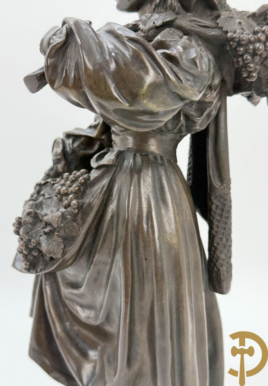 HALOU A. sculpt. getekend 