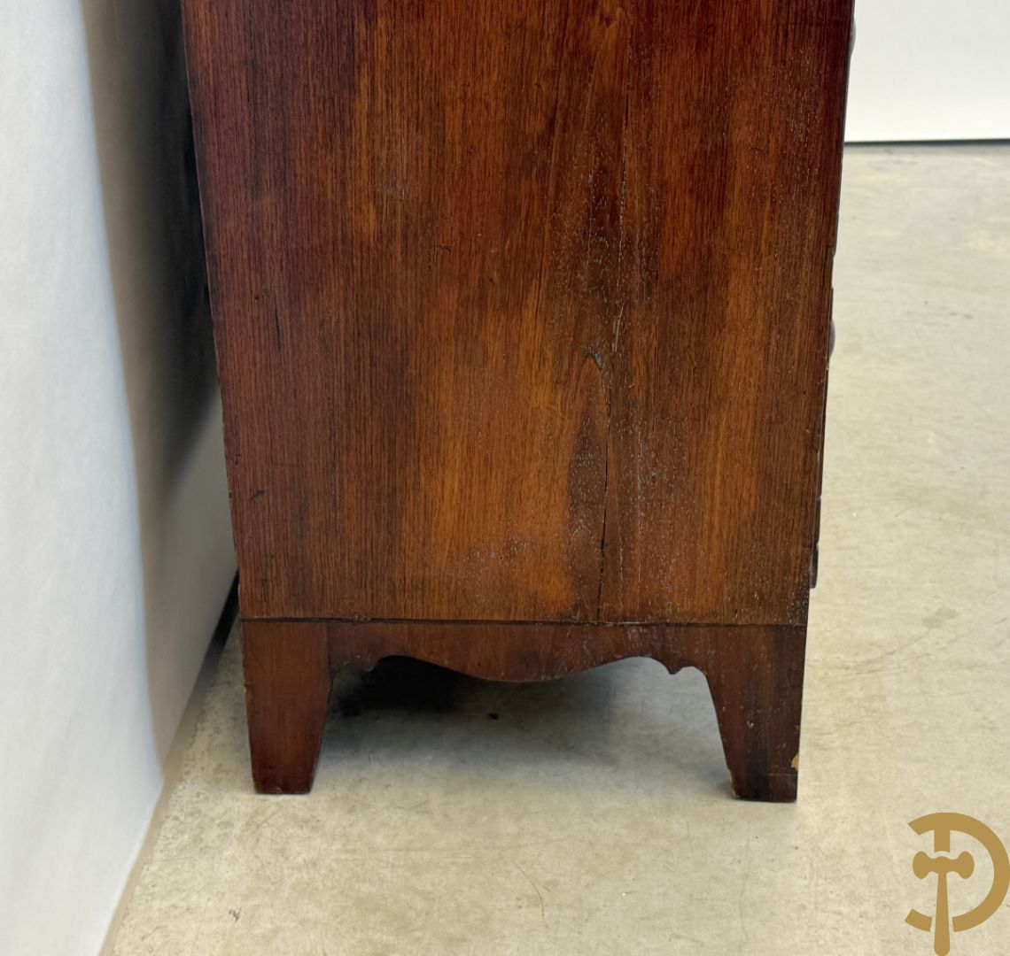 Mahoniehouten Engelse vijfladencommode