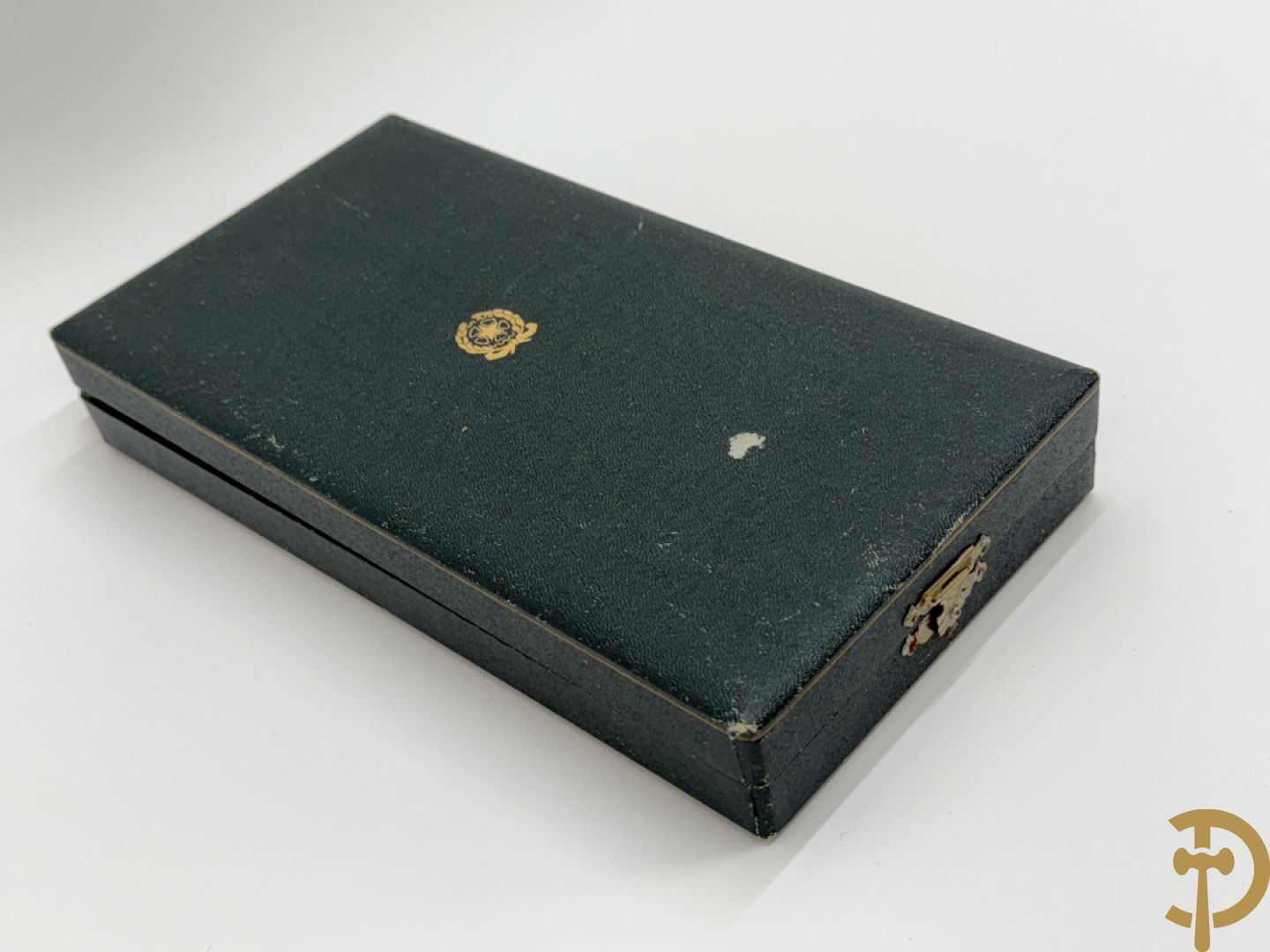 Schrijn met borstster, 2 kleine eretekens en ereteken met lint - Ordine al Merito della repubblica Italiana