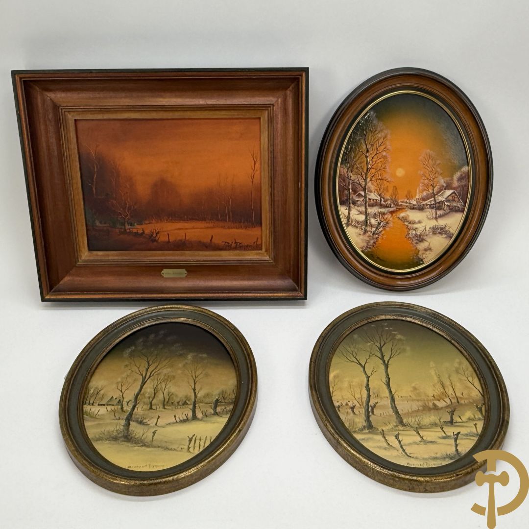 BOONAERT Paul getekend '75 'Landschap met hoeve bij rode zonsondergang' olie op doek + BOONAERT Paul getekend 'Winters dorpszicht bij de rivier' ovaal olie op paneel + BOONAERT Raymond getekend 'Hoevelandschap' paar ovale schilderijen olie op unaliet
