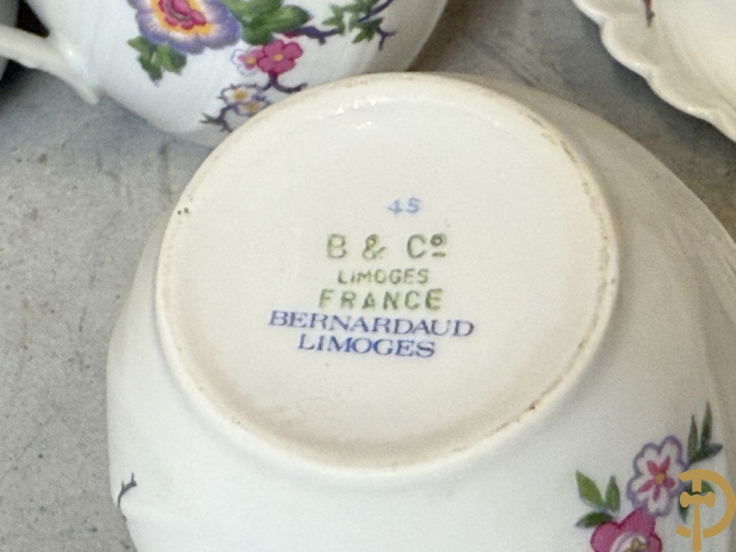 Porseleinen eet- (12-delig) en koffieservies (24- delig), Bernard Aud Limoges + porseleinen koffieservies, Haviland Limoges