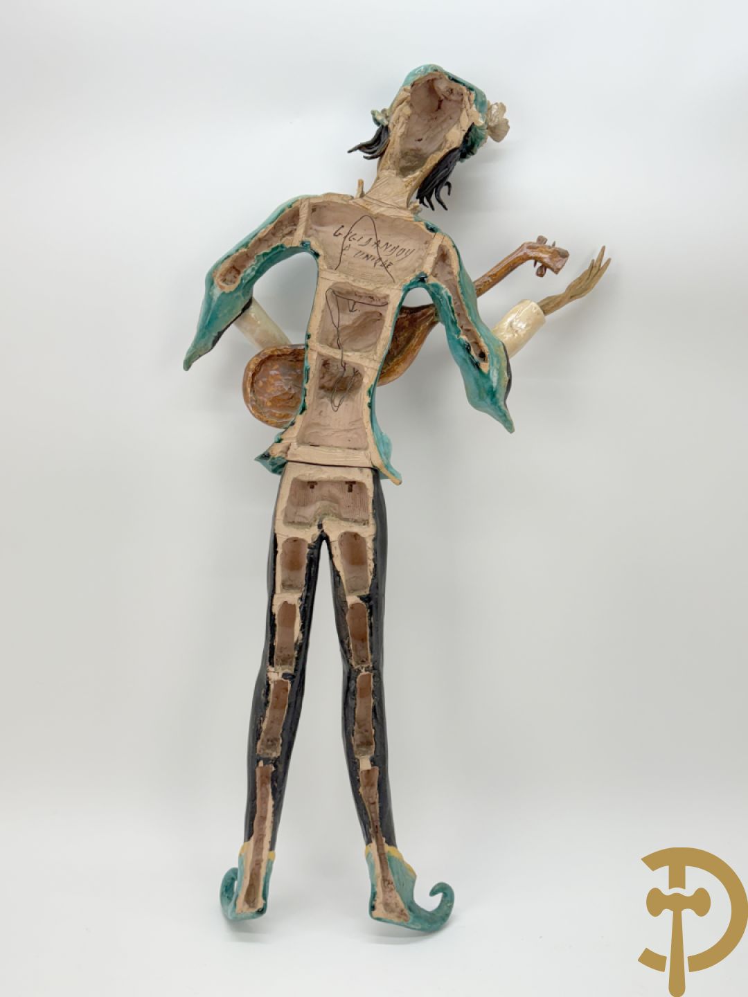 Keramieken troubadour, Italiaans en handgekleurd, Dandoy Gigi getekend, eind jaren 