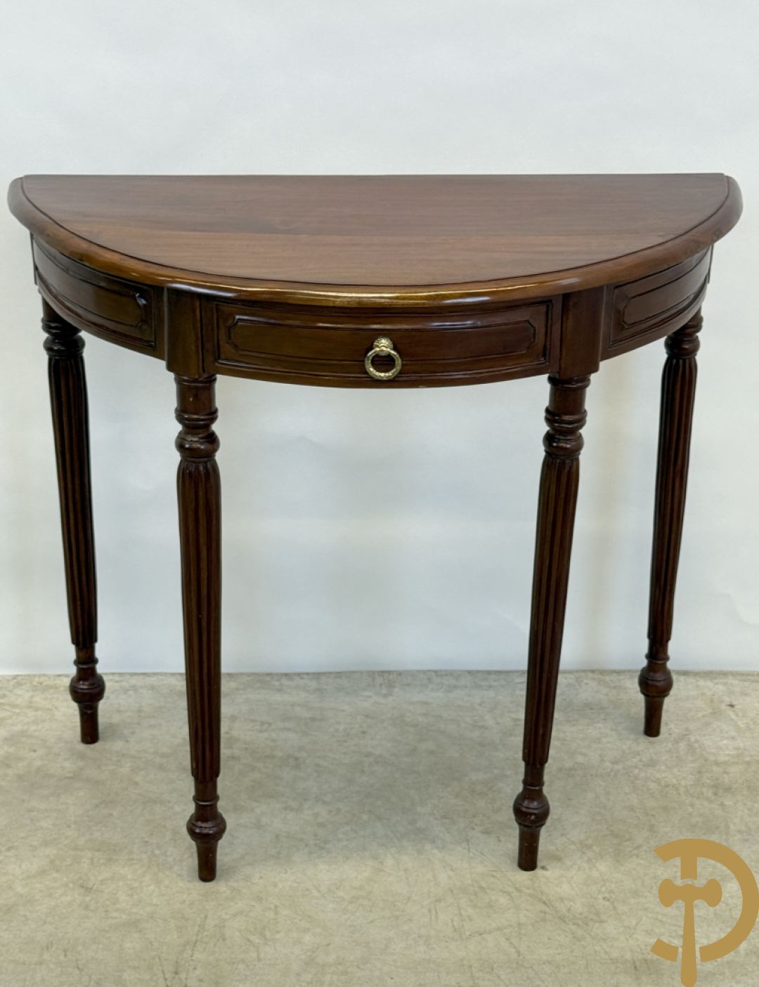 Notelaren halve maan console met lade