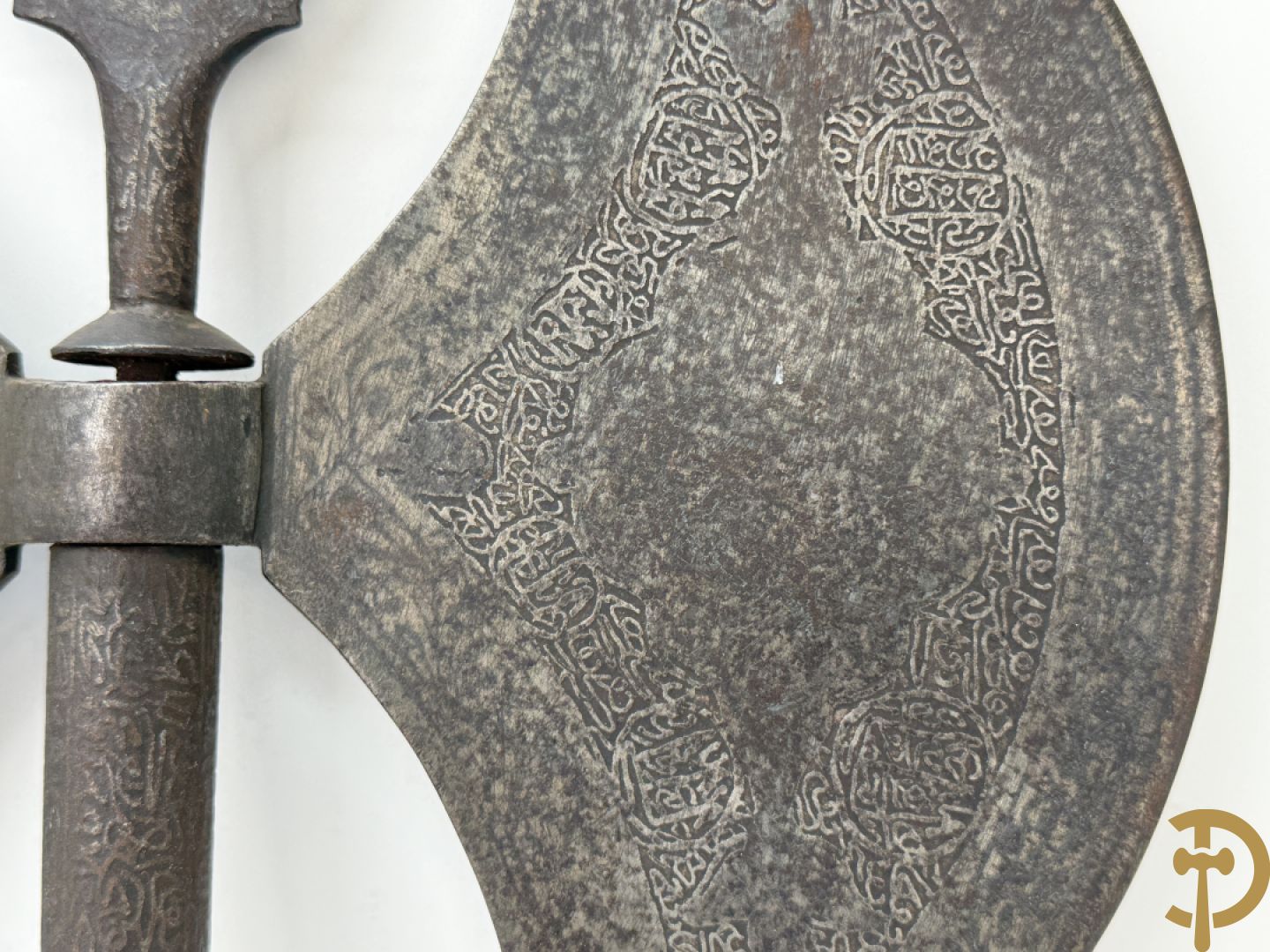 Ijzeren ceremoniële bewerkte dubbele Perzische Mahdist bijl of Tabar, 19e