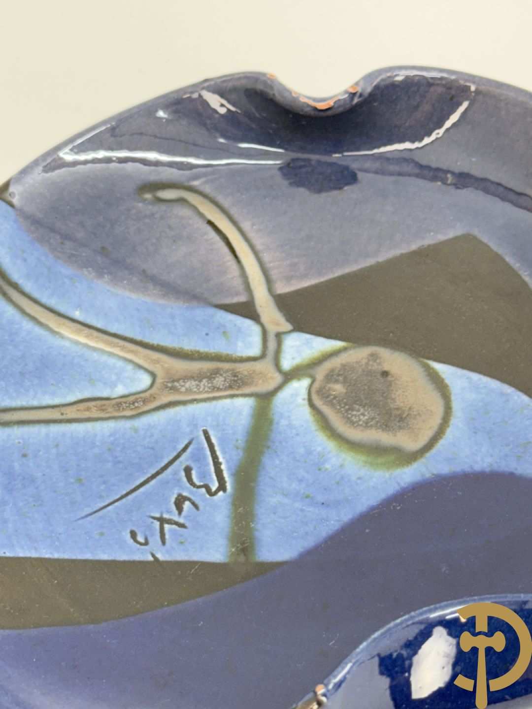 Vijf keramieken schaaltjes, expressionistische stijl, BUXO getekend