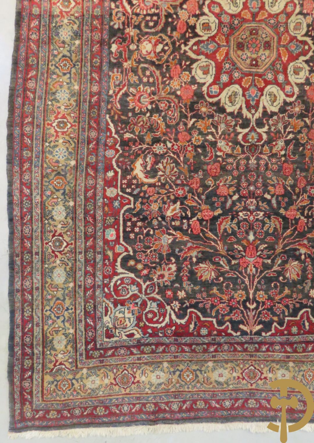 Oosters handgeknoopt tapijt Bidjar met centraal medaillon en bloemendecor