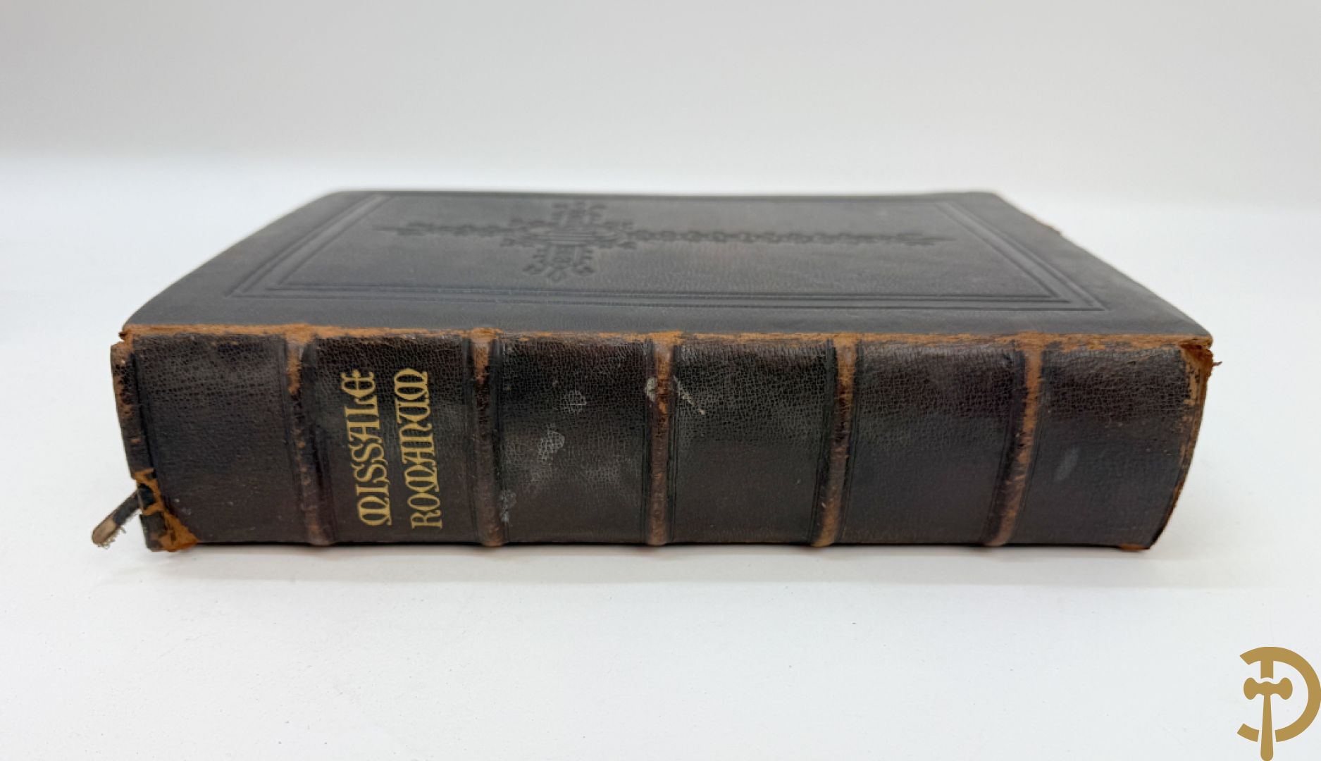 Reeks oude theologische boeken met lederen kaft 17e-18e w.o. Moralis Christiana, Missale Romanum  en Bibliorum Concordantia