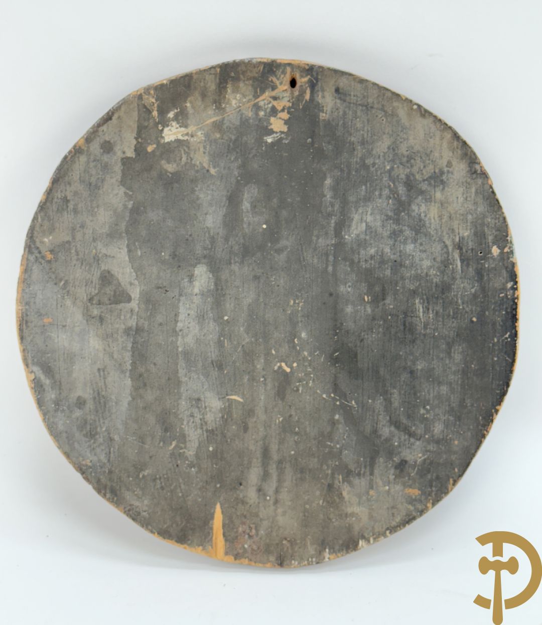 Rond handbeschilderd paneel met evangelist