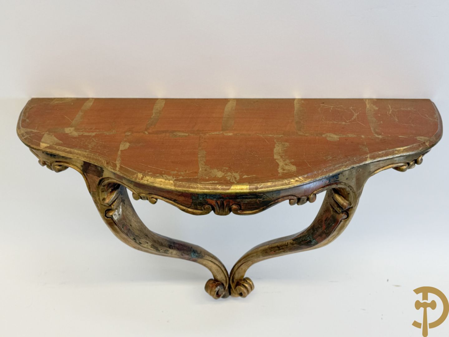 Vergulde spiegel met rocailles + console Louis XV stijl