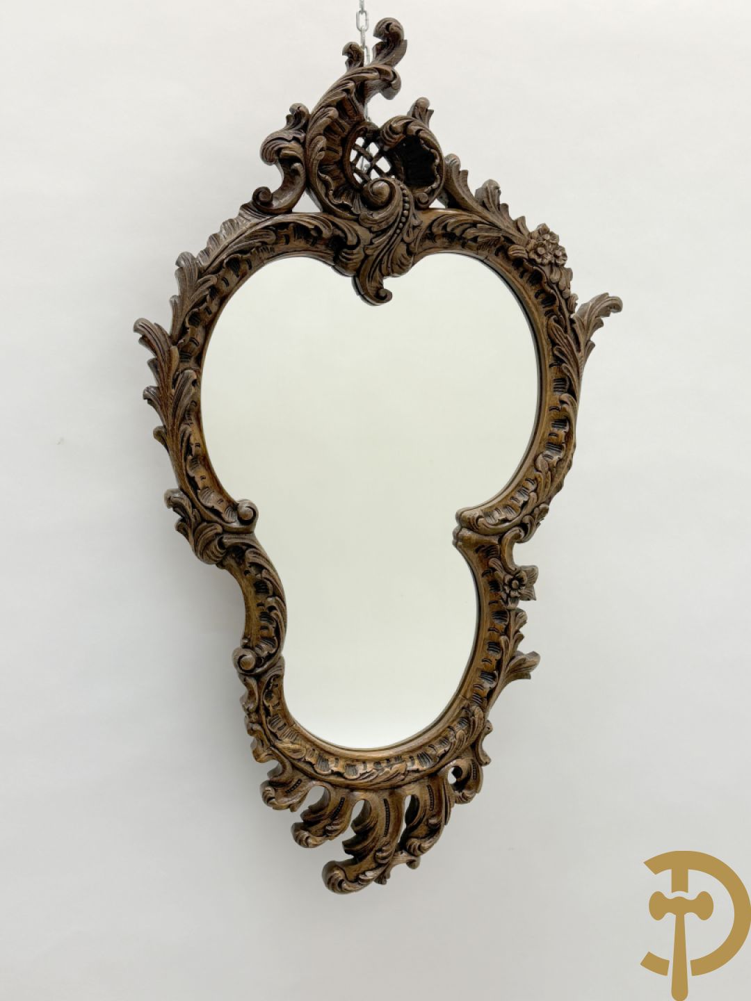 Eiken Louis XV spiegel met rocailles bezet