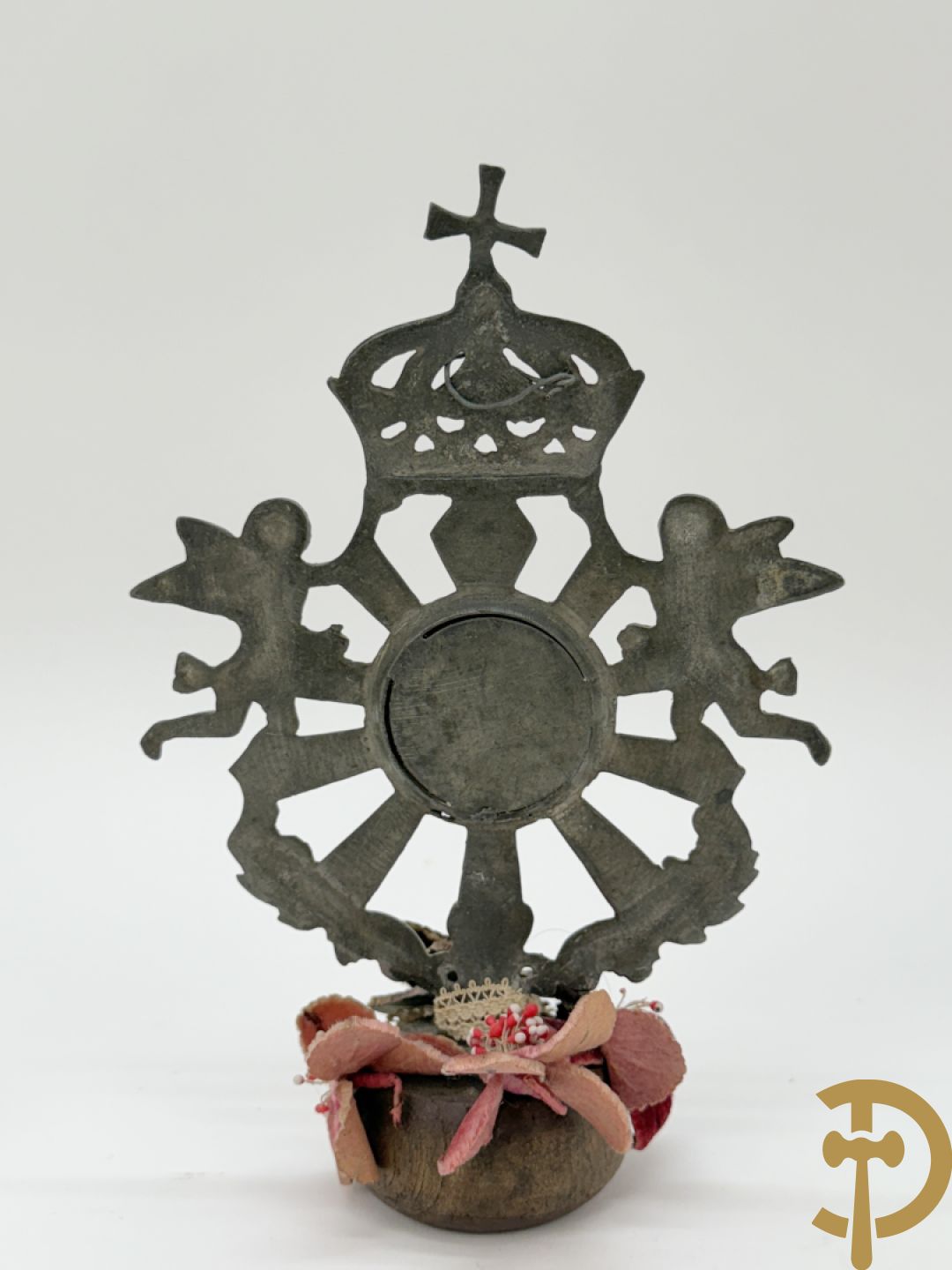 Grote relekwie en 3 kleine relikwieën + bijhorende documentatie