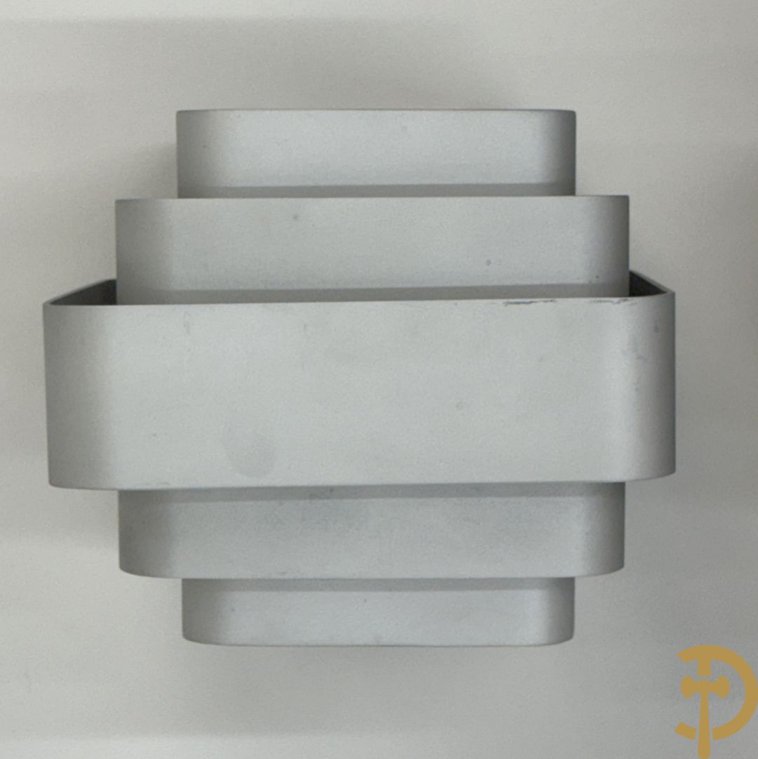 Paar wandlampen in zilverkleur naar Jules Wabbes, uitgegeven door Wever & Ducré