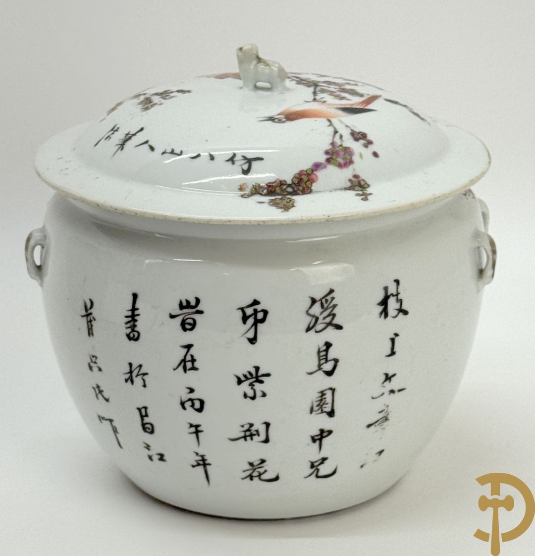 Chinese porseleinen dekselpotiche met vogel- en bloemendecor + Chinese porseleinen dekselkom met bloemen- en vogeldecor