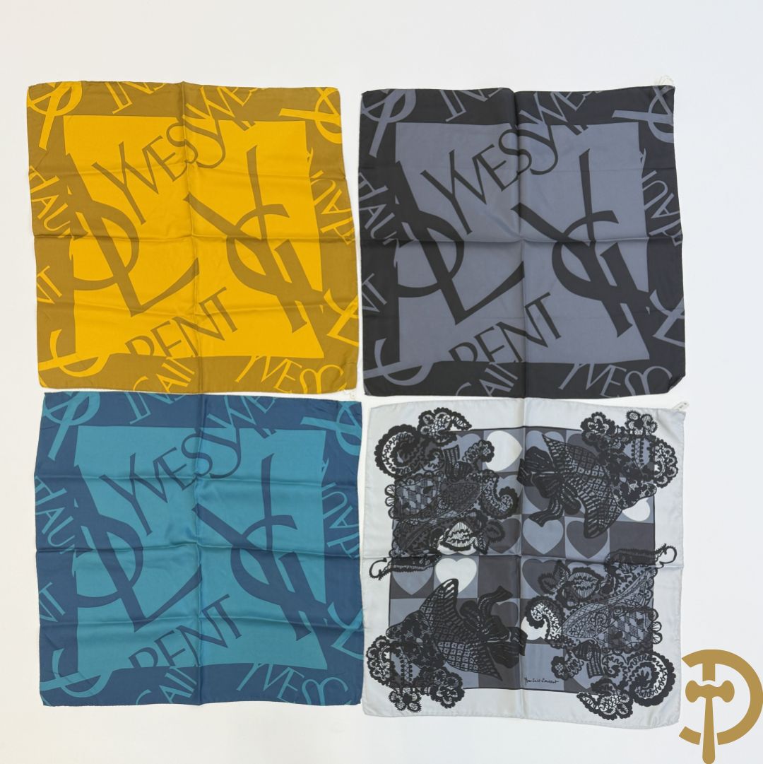 Vier foulards Yves Saint Laurent (nooit gedragen komt uit winkel restant)
