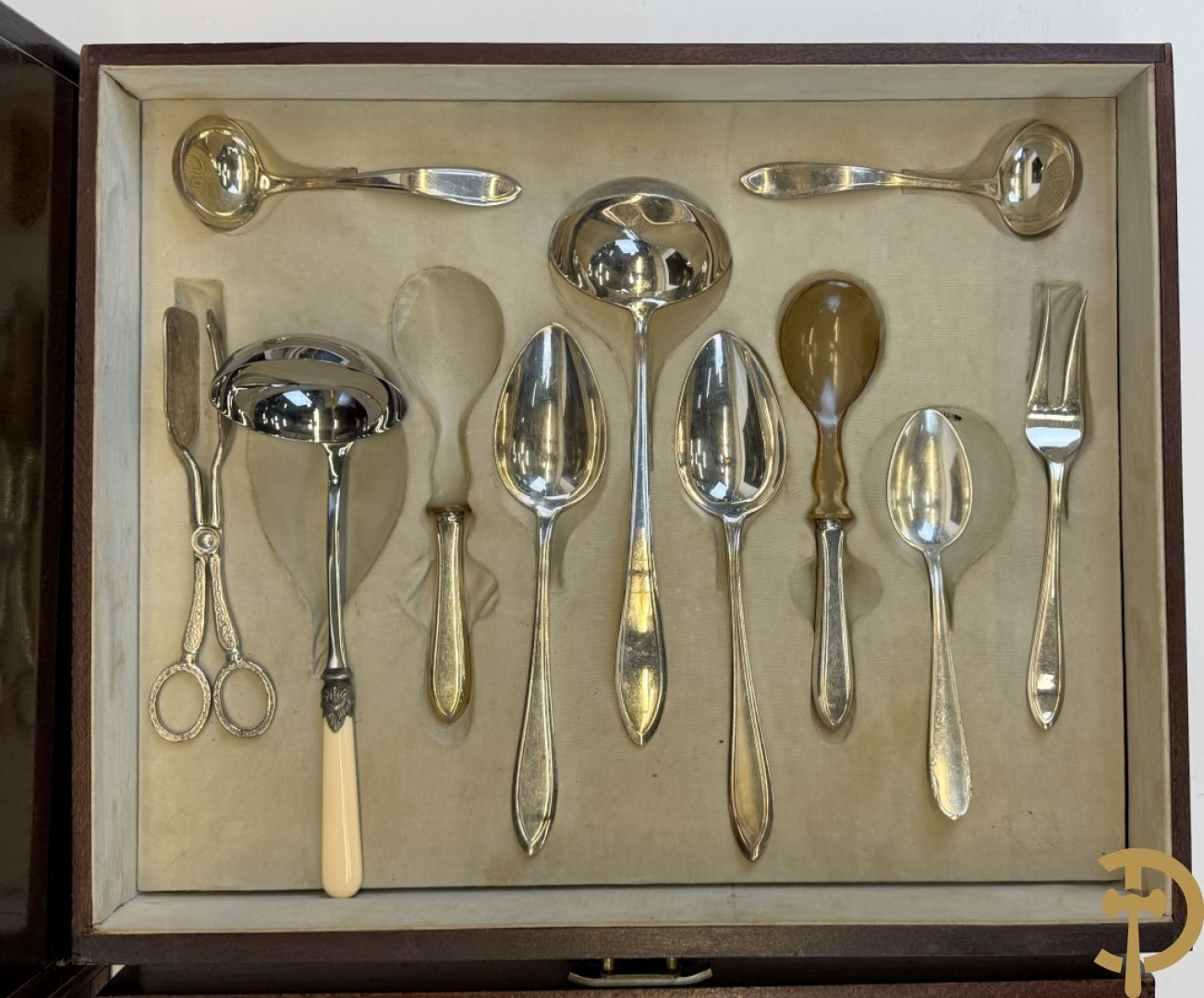 Art deco verzilverd bestek in koffer
