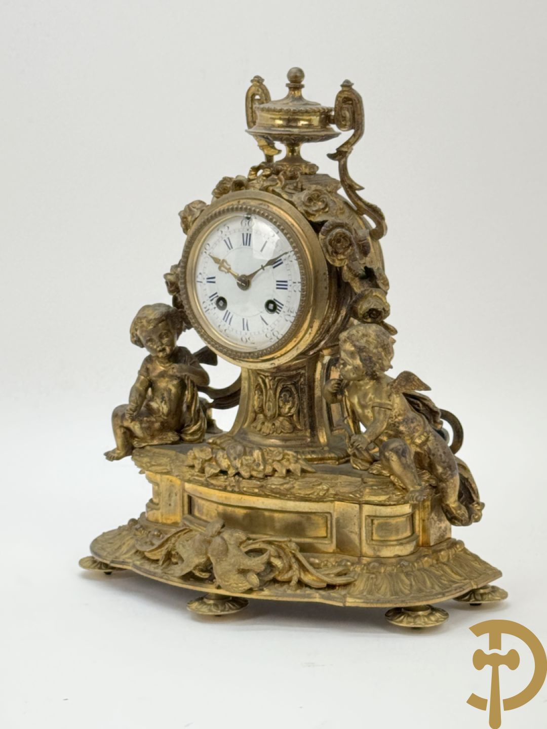 Bronzen pendule met paar cupido