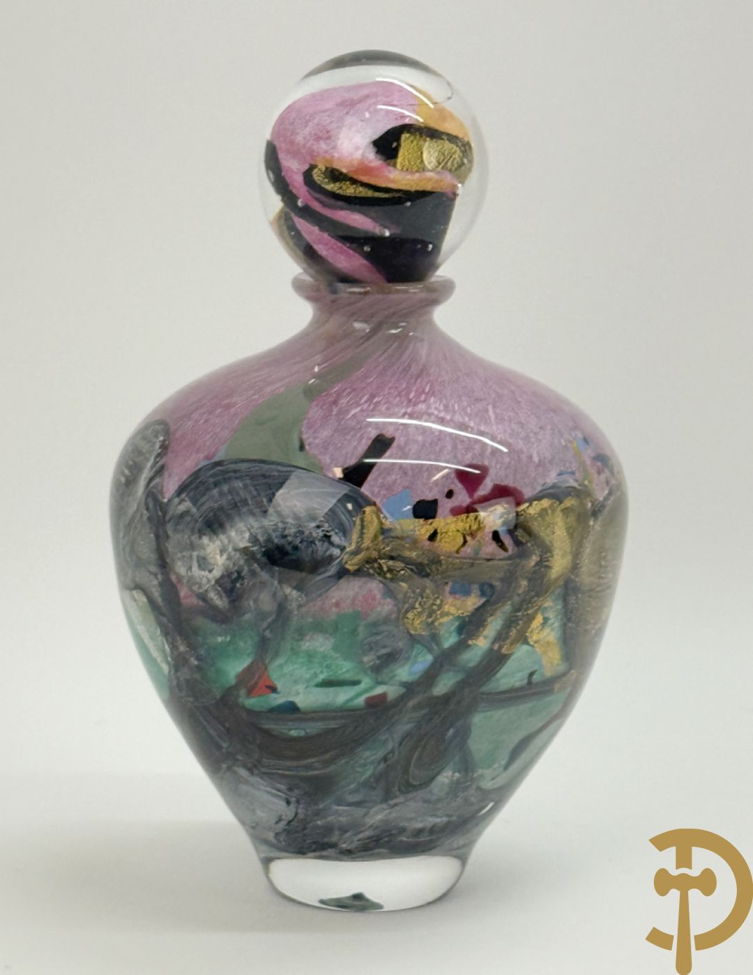 NOVARO Jean-Claude getekend onderaan - Glaspasta vaas met stop, getorst roze en gouddraad