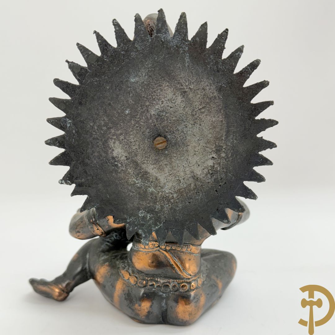 Bronzen dansende shiva + zittende bronzen boedhistische figuur + zittende boedhistische man met mand in zamak + bronzen boedhistisch boedhahoofd + bronzen shiva met 4 armen