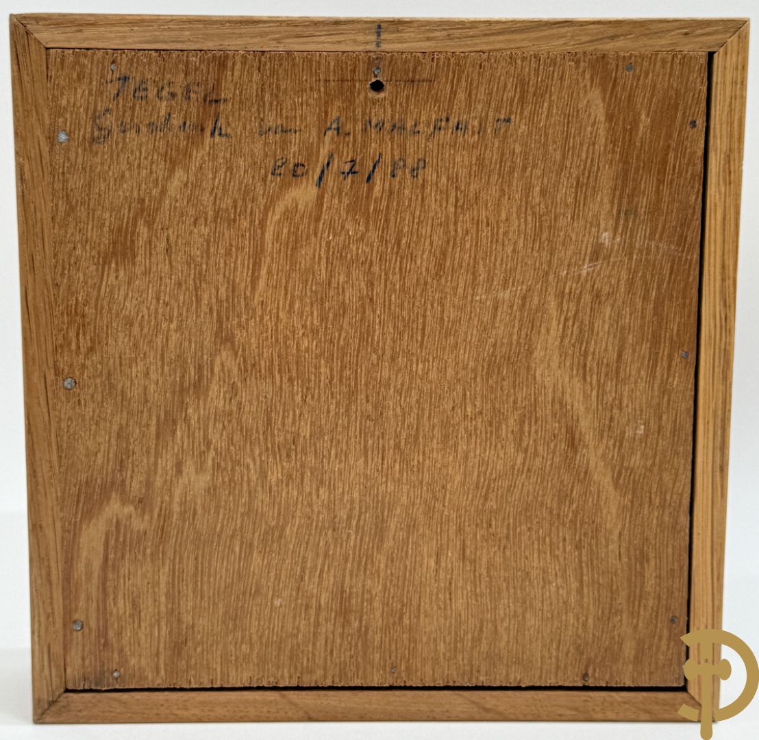 Paar 18e Vlaamse tegels met jager en hond ingelijst in kader