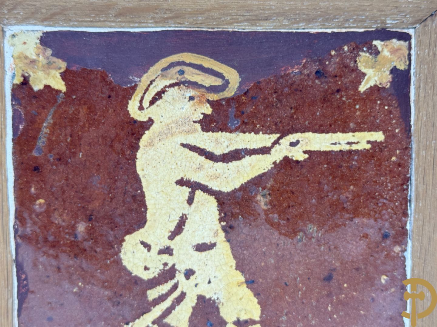 Paar 18e Vlaamse tegels met jager en hond ingelijst in kader