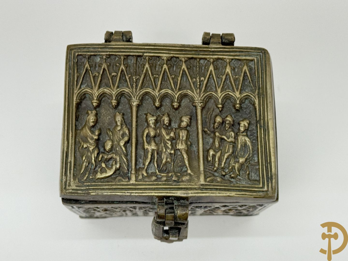 Vierdelige koperen Russische reisikoon + bronzen Neo Gotisch koffertje