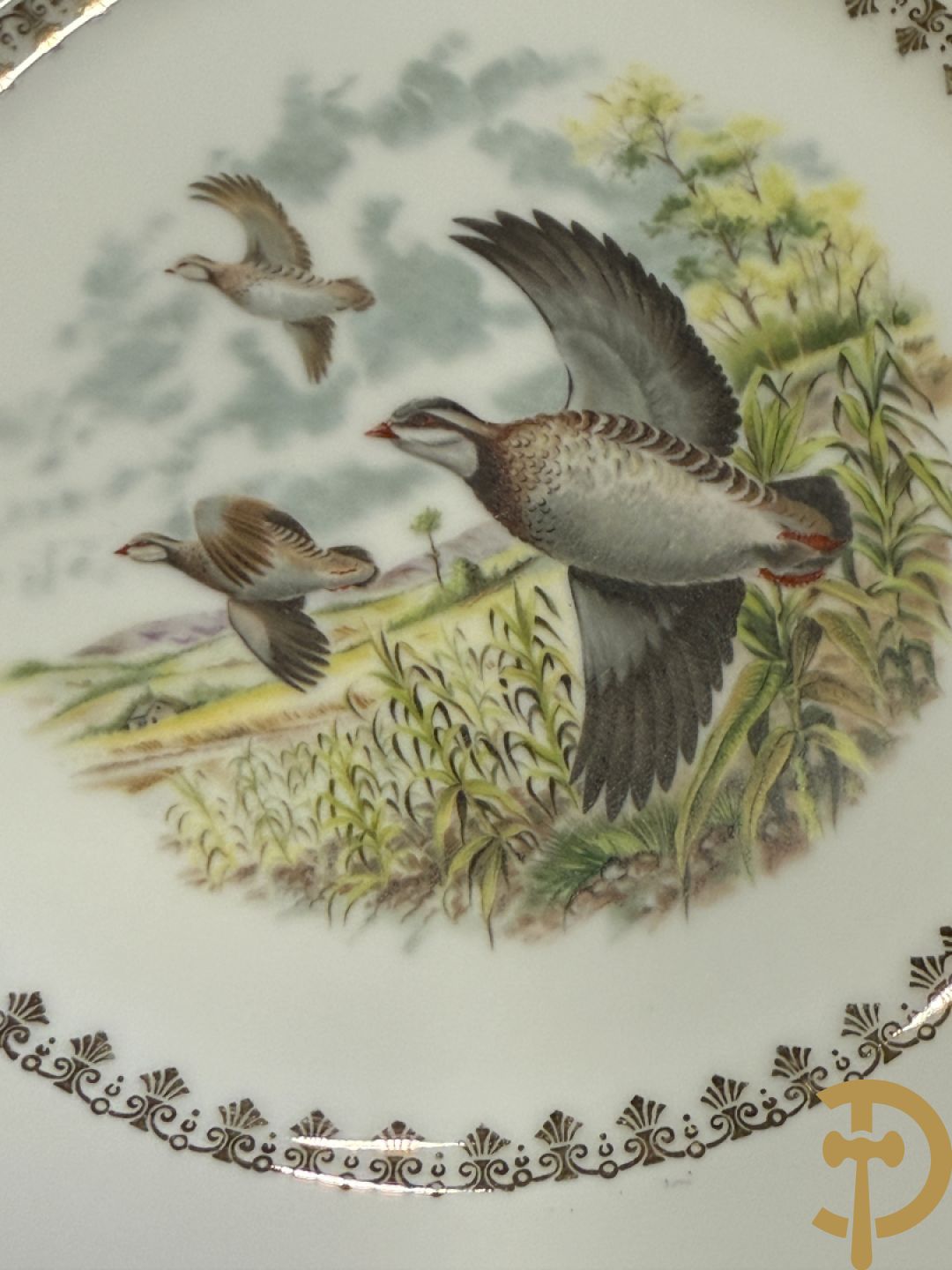 Porseleinen eet- en koffieservies met decor van elegant koppel, Limoges gemerkt