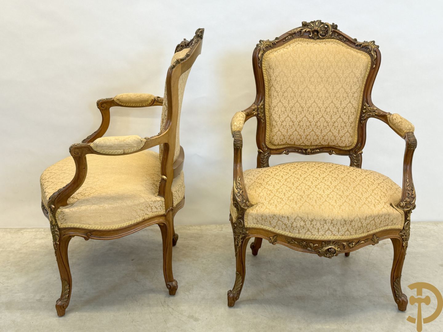 Notelaren Louis XV canapé en 2 armzetels met rocailles