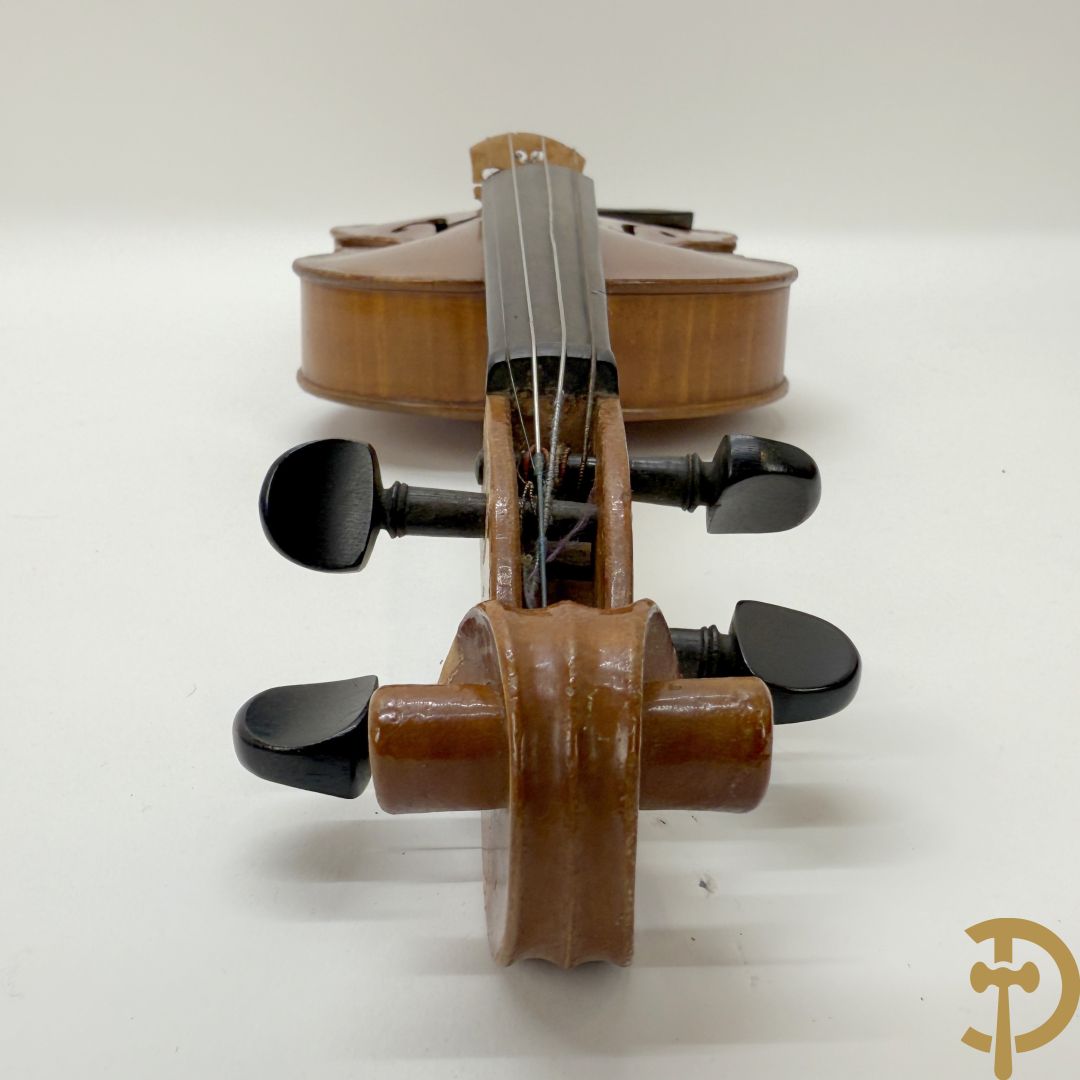 Oude viool, Caspar Da Salo N. Brescia getekend binnenin