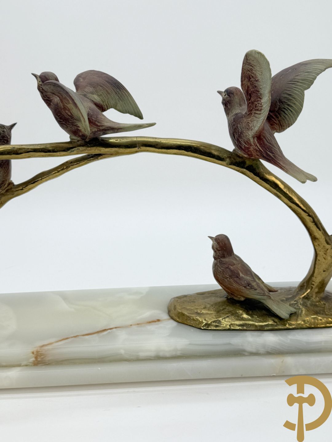 Ongetekend - Vergulde bronzen tak met zes vogels, op onix marmeren sokkel