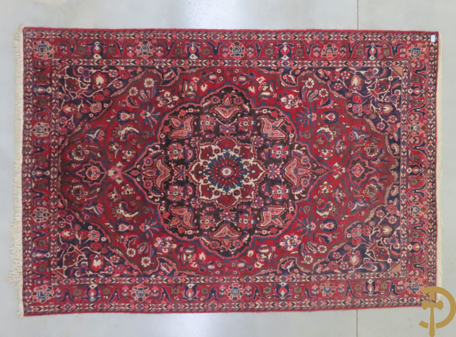 Oosters handgeknoopt tapijt met bloemenpatronen, Saman