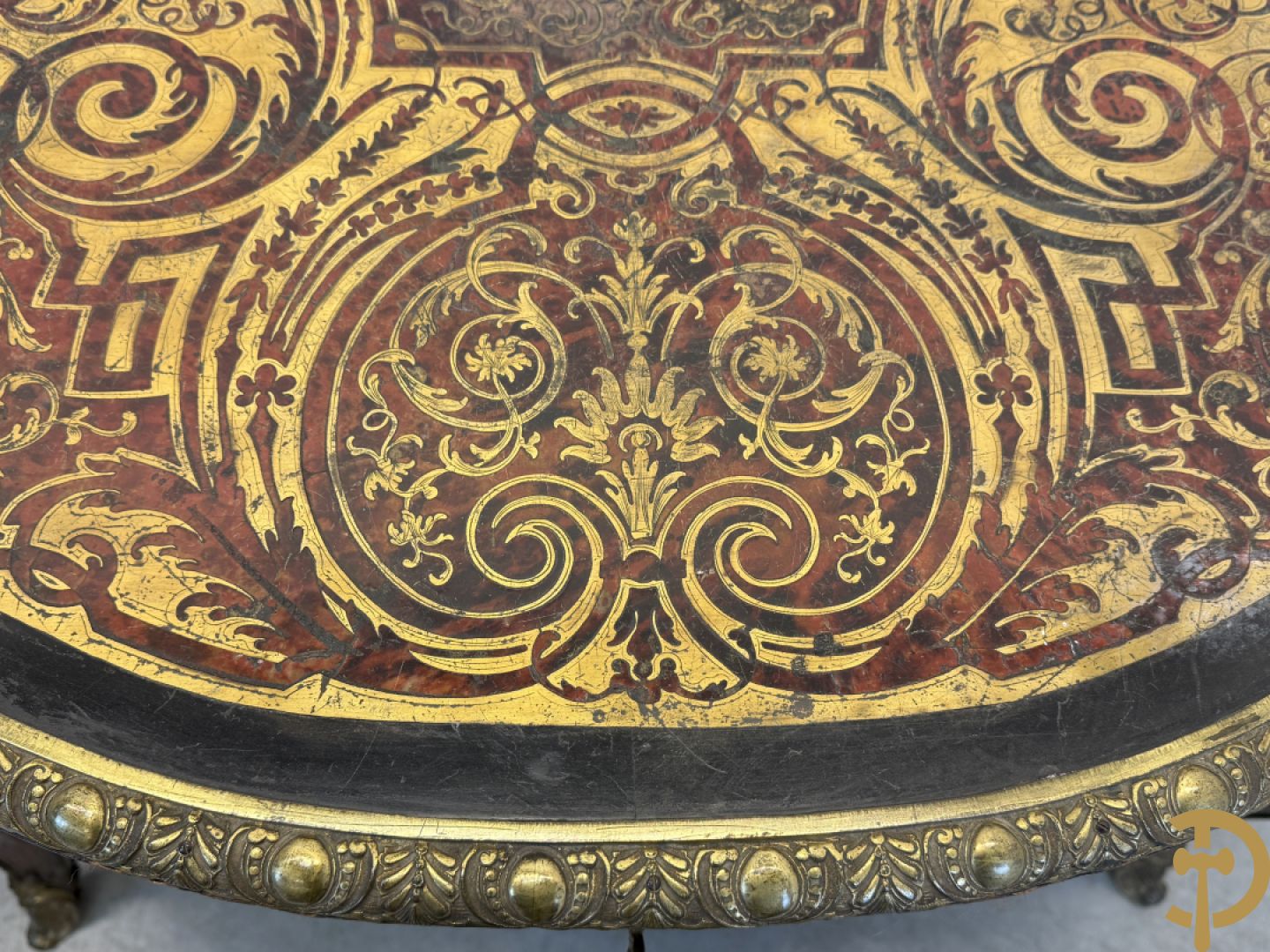 Boulle tafel met lade, Napoleon III, met mooi koperinleg en bronzen ornamenten, 19e